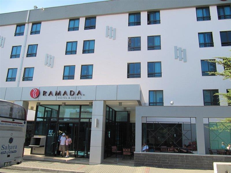 Ramada Hotel & Suites Amman Eksteriør billede